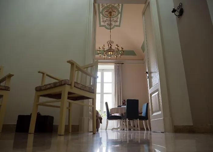 Antico Corso Oda ve Kahvaltı Katanya