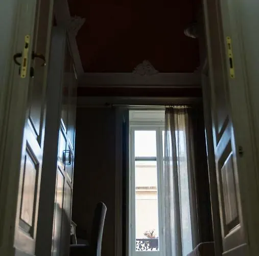 Antico Corso Oda ve Kahvaltı Katanya