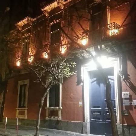 Antico Corso Bed & Breakfast 3*
